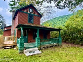 Building Photo - 584 Lower Barbours Rd