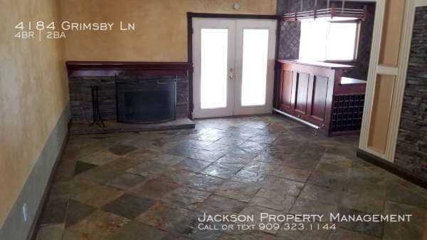Building Photo - Great 4 Bedroom Available!!
