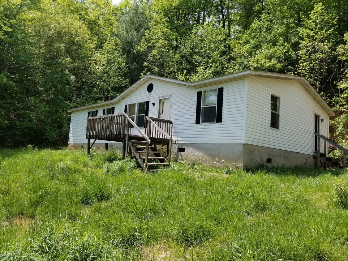 Primary Photo - 1741 Old North Rd
