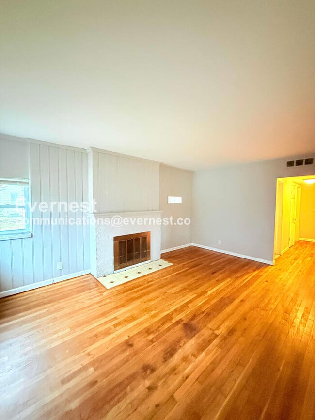 Building Photo - 18455 Wormer Ave