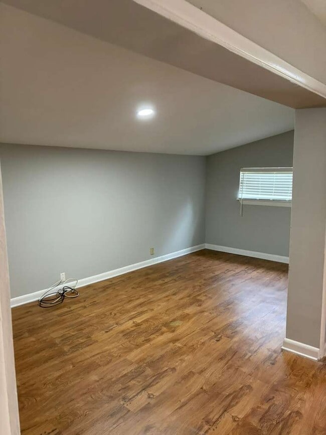 Foto del edificio - 7534 Melvin Rd