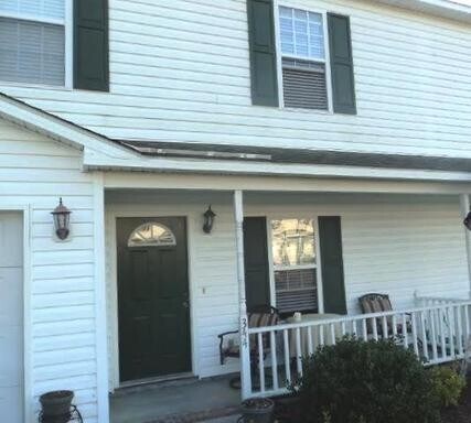 Primary Photo - 2 BR 2.5 BA Horse Creek Farms