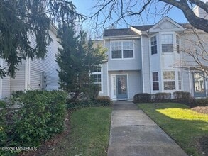 Building Photo - 116 Wellington Ct