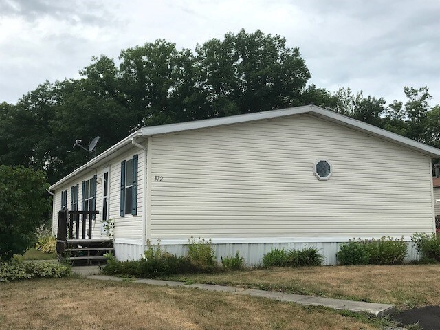 Building Photo - 372 Sandy Brook Dr