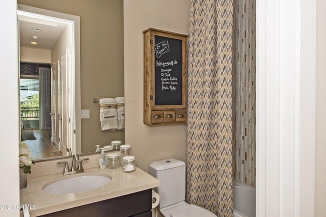 Foto del edificio - 6565 E Thomas Rd