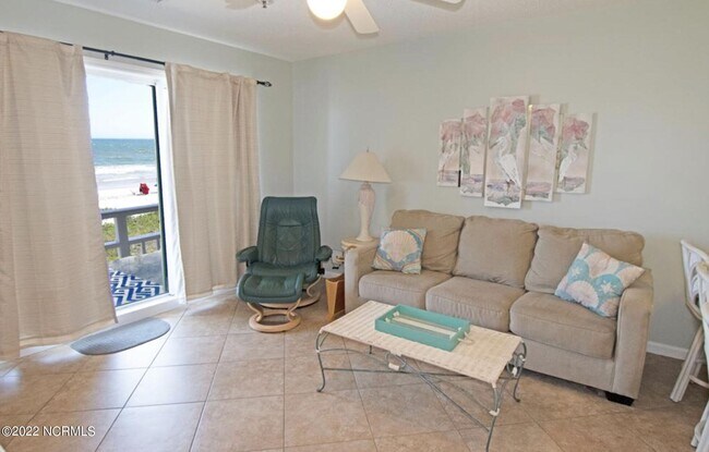 Foto del edificio - 27 Ocean Isle W Blvd