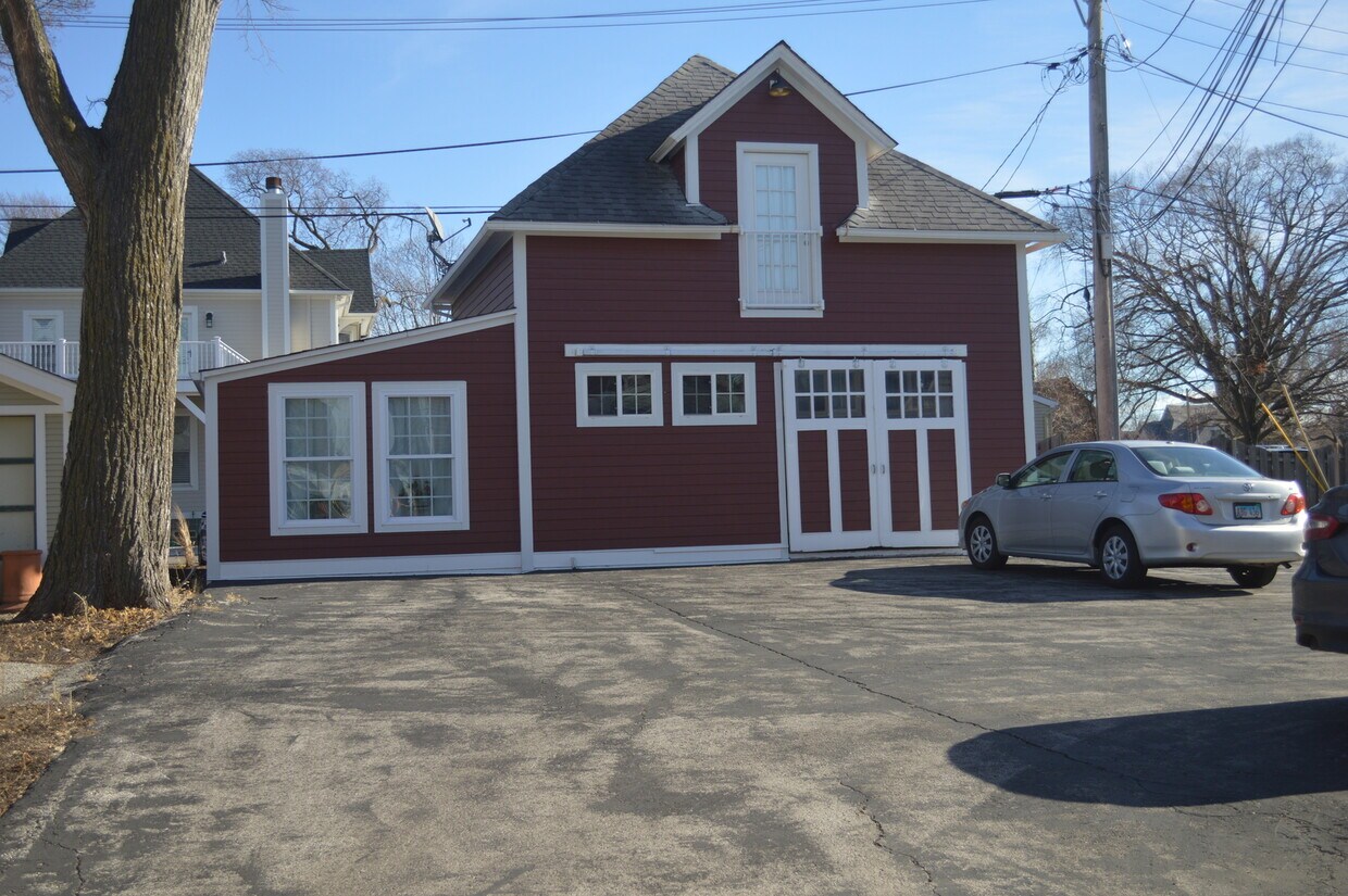 33 S Garfield St, Hinsdale, IL 60521 House Rental in Hinsdale, IL