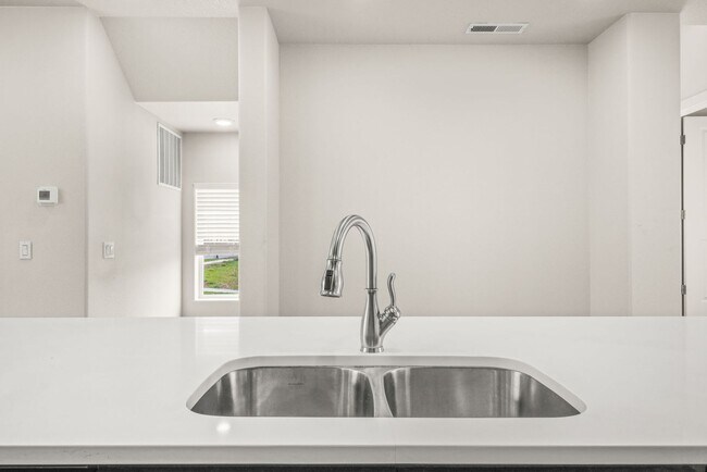 Foto del edificio - 7163 NW Eleanor Ave