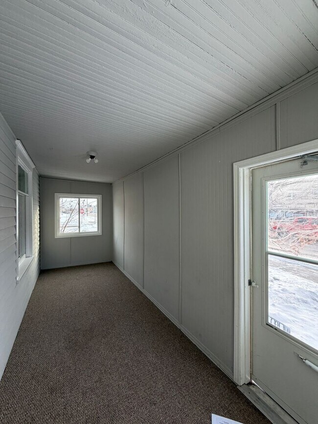 Foto del edificio - AVAILABLE February - 3 Bedroom, 1 Bath in Superior - Just Listed!