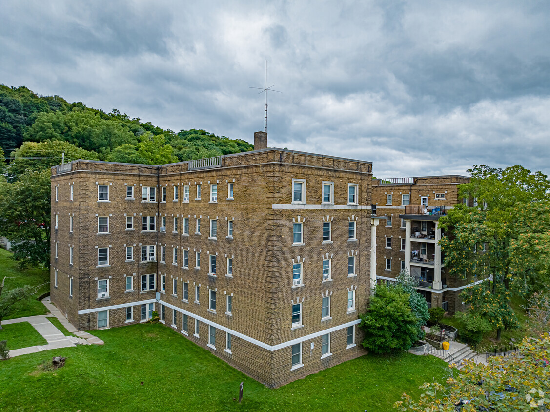 Primary Photo - Mountainview Apartments