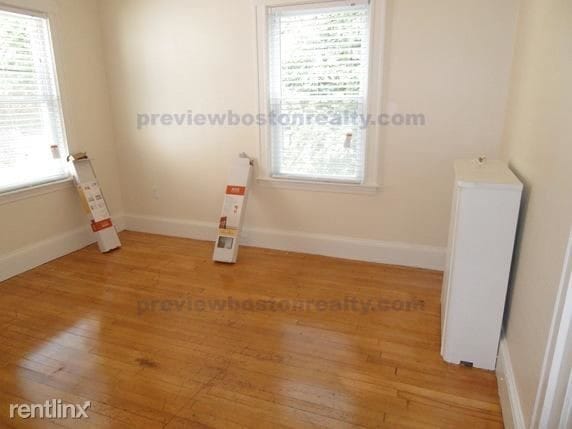 Building Photo - 31 Champney St