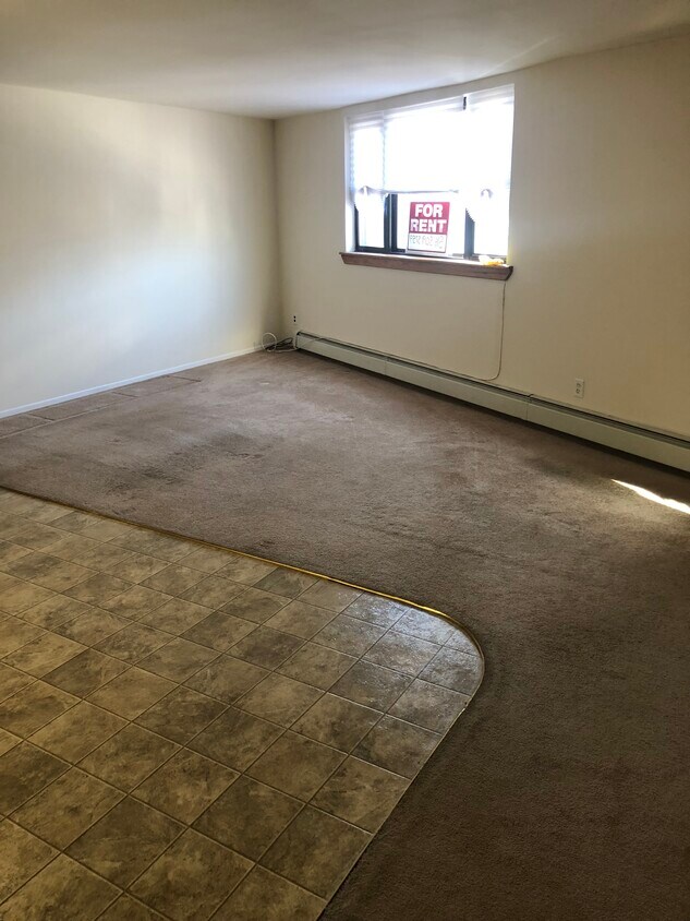 26 Broadway Unit 2, Massapequa, NY 11758 Apartments in Massapequa