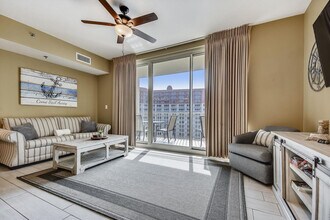 Building Photo - 104 Gulfside Ct
