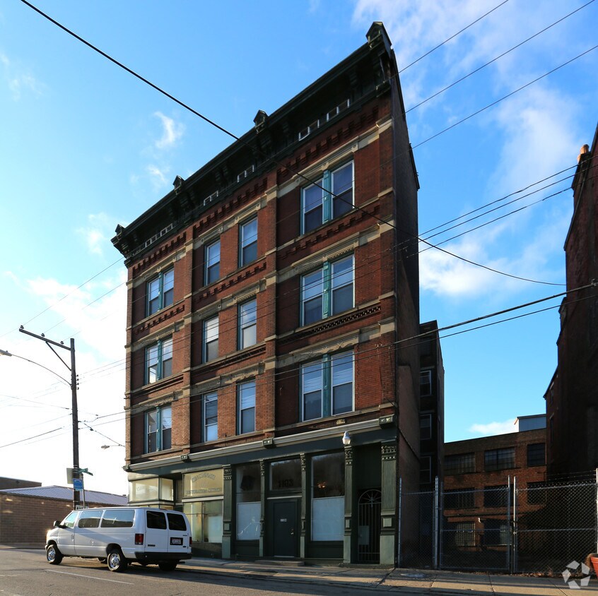 Foto del edificio - 1101-1103 Harrison Ave