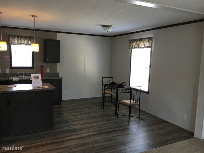 Foto del edificio - 2070 Spruce Way