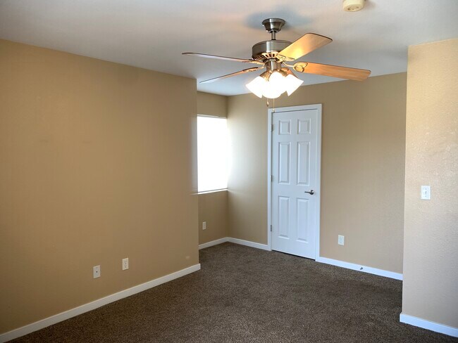 Foto del edificio - 33 S Boulder Cir