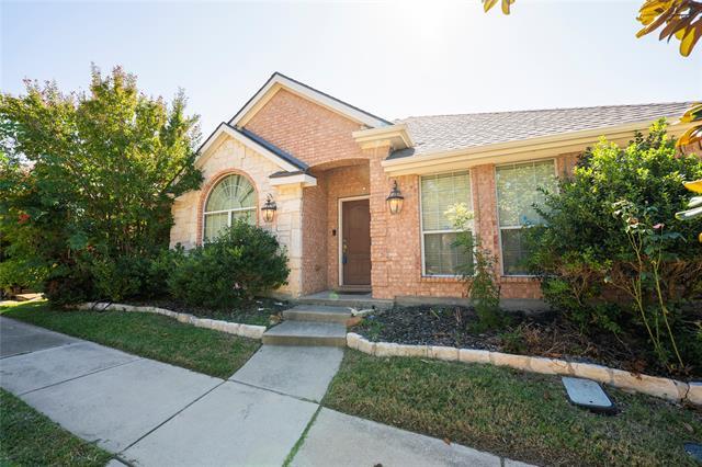 Foto del edificio - 7817 Laughing Waters Tr