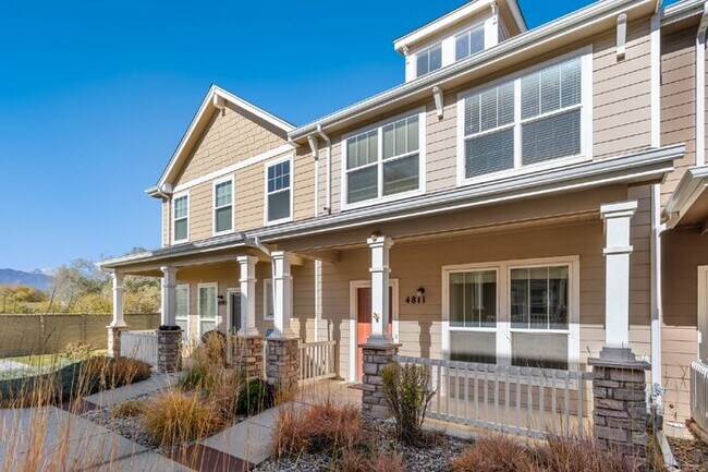 Building Photo - 4811 Hawks Crest Point