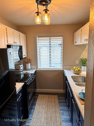 Building Photo - 1730 Crestpoint Dr