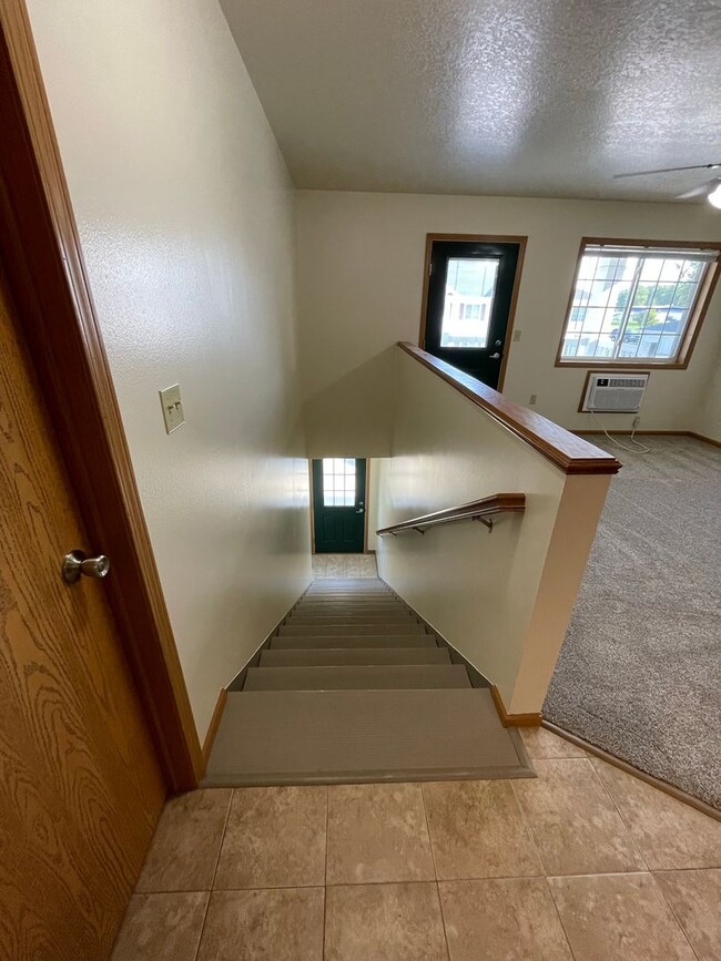 Interior Photo - Halfway Creek Apartments