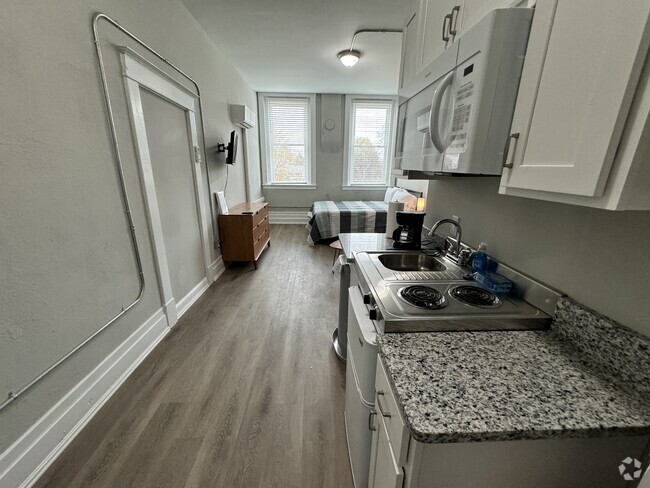 Building Photo - Banker's Loft