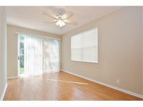 Building Photo - 4724 NW 114th Ln