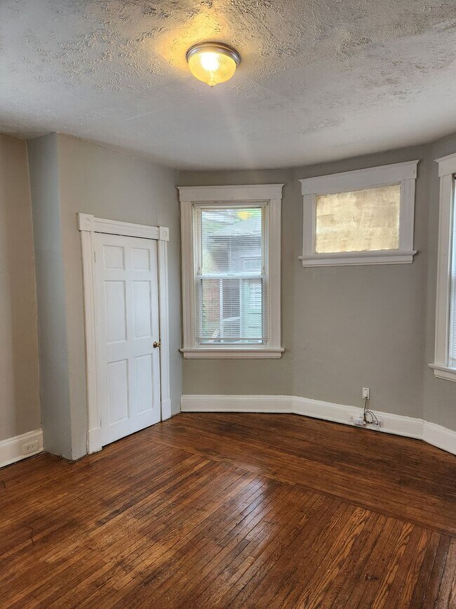 Foto del edificio - 1525 Dixmont Ave