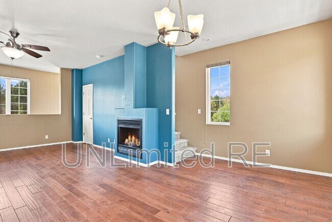 Foto del edificio - 2455 W Silverton Dr