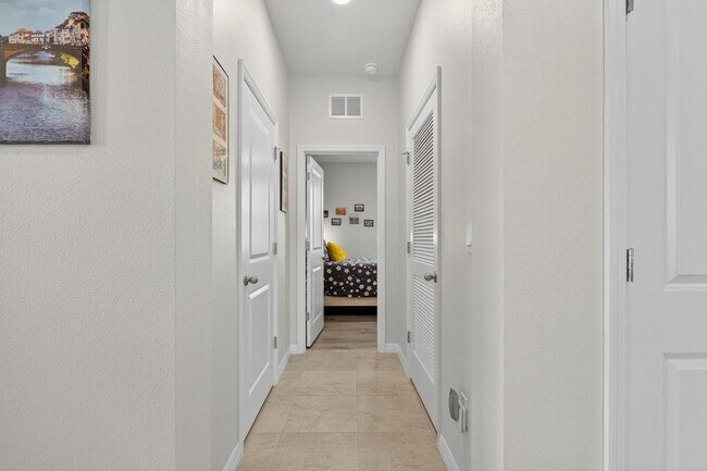 Foto del edificio - 4 Bedroom / 2 Bath House