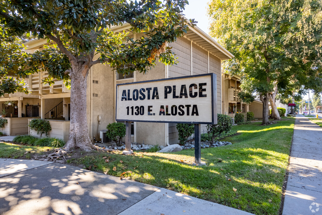 Alosta Place