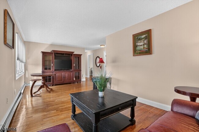 Foto del edificio - 200 N 18th St