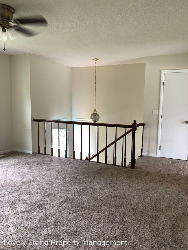 Building Photo - 4 br, 1.5 bath House - 3310 N 481 W