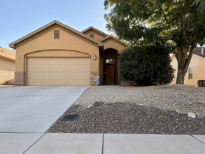Building Photo - 5856 Organ Peak Dr