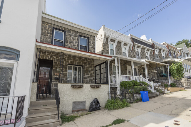 Building Photo - 224 Jamestown Ave.