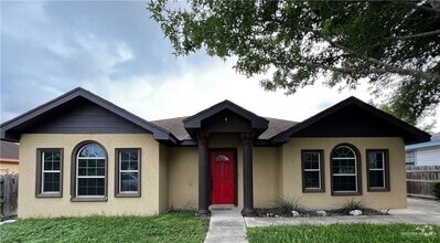 Building Photo - 906 Gonzalez Dr