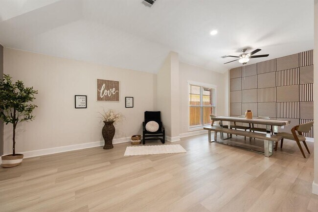 Foto del edificio - 3539 Laurel Bay Loop