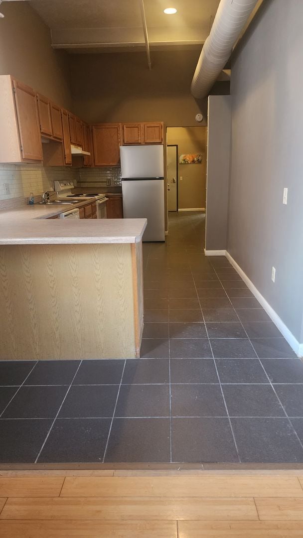 Building Photo - 1211 Howard St