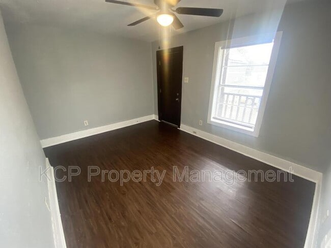 Foto del edificio - 912 S 19th St