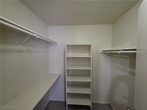 Building Photo - 6671 W Tropicana Ave