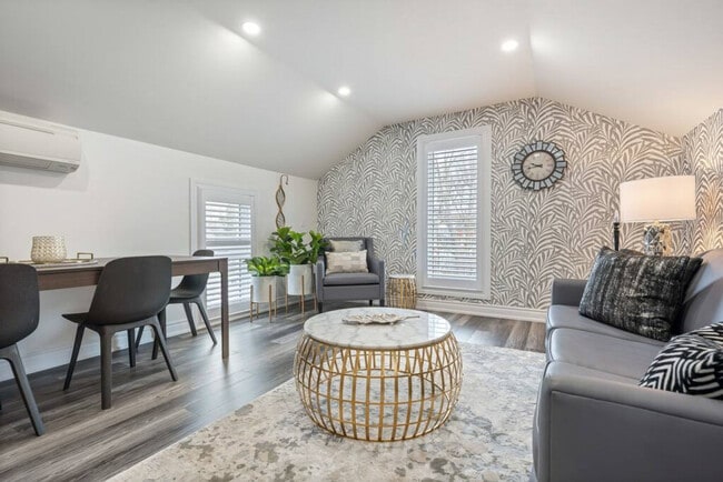 Photo du bâtiment - 2015 Water St