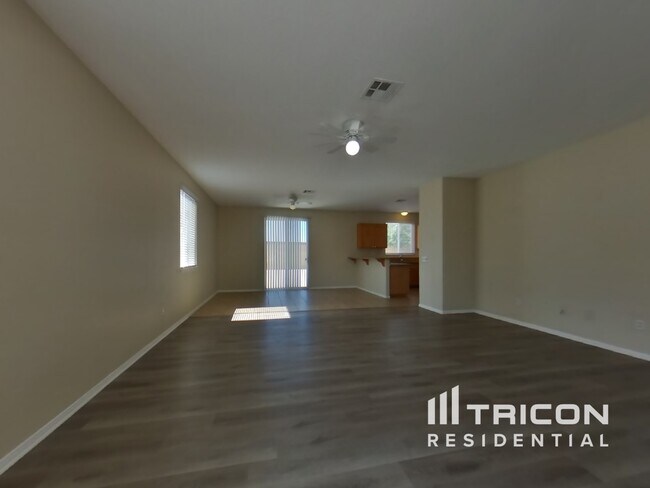 Foto del edificio - 752 Pino Ave