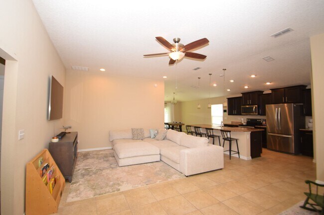 Foto del edificio - CedarBrook 4bed/2baths- Ocean Way - Close to Military bases- Airport- Downtow
