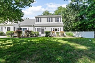 Building Photo - 22 Broad Oak Way
