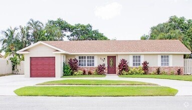 Building Photo - 556 NW 15th Ct