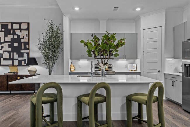 Foto del edificio - 1664 Hillside Terrace