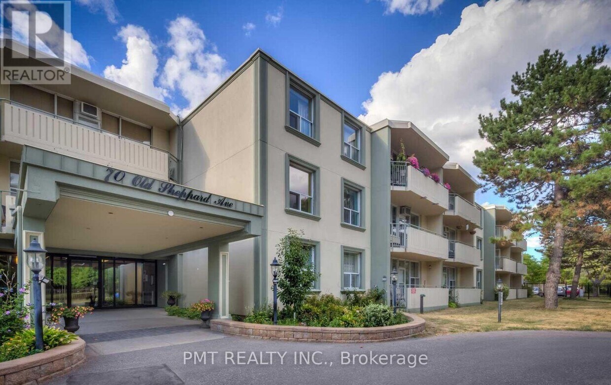 Photo principale - 70-170 Old Sheppard Ave