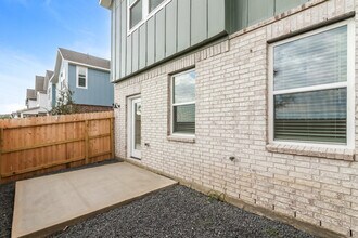 Interior Photo - Millers at Elyson