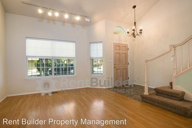 Building Photo - 3 br, 2.5 bath House - 11028 Griffith Park...
