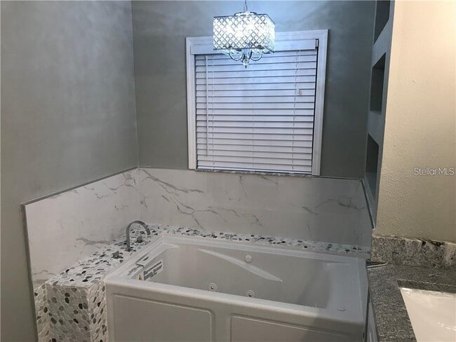 Building Photo - 1211 Dew Bloom Rd