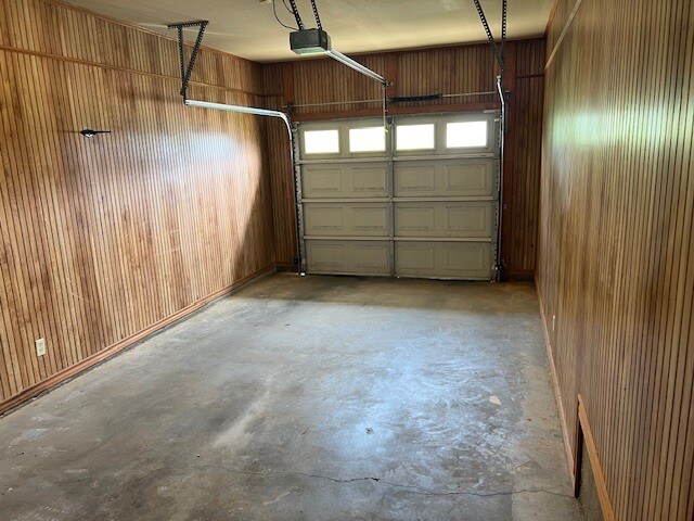 Foto del edificio - 3706 Trotter Ln